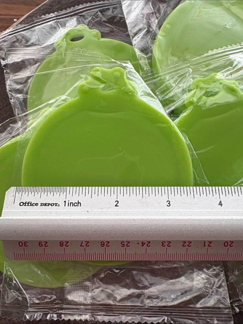 Universal can covers Bright Green Silicone Lid Covers for pet food Pack of 6 new